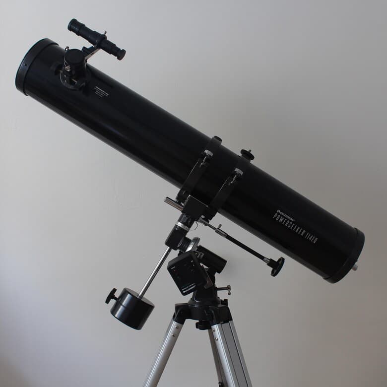 Celestron PowerSeeker 114EQ MD Reflector Telescope ā Like New (London) - Photo 1