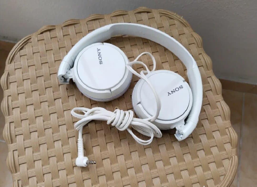 Sony Wired Over-Ear Headphones – Old Model